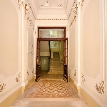 George's Apartment