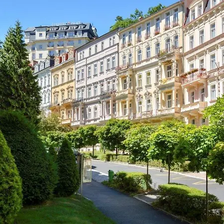 George's Apartment
