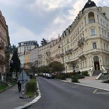 George's * Karlovy Vary